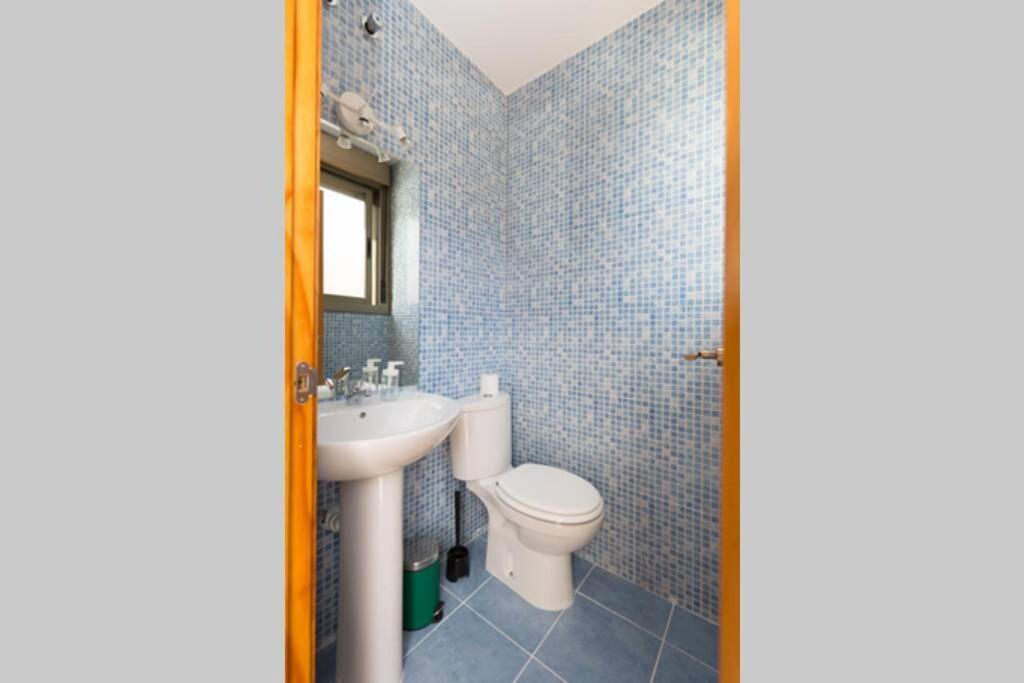 Casa Nora - Ocean View - Patio - Home Office คอสตา เด อันตีกัว ภายนอก รูปภาพ